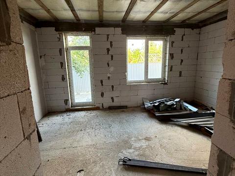 будинок за адресою Молодіжна вул.