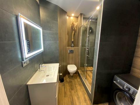 квартира за адресою Луговська вул., 248