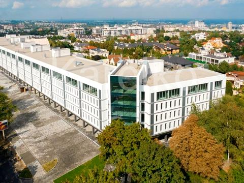 комерційна за адресою Пилипа Орлика просп. (Ілліча), 16