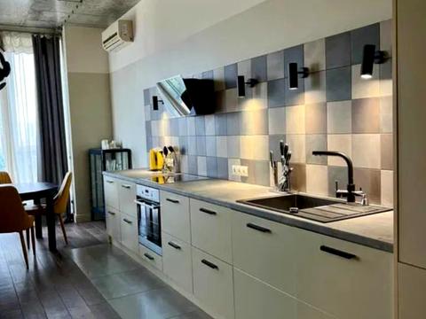 квартира за адресою Авіаконструктора Антонова вул., 2-Б