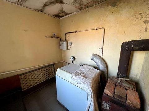 комерційна за адресою Залізнична, 8