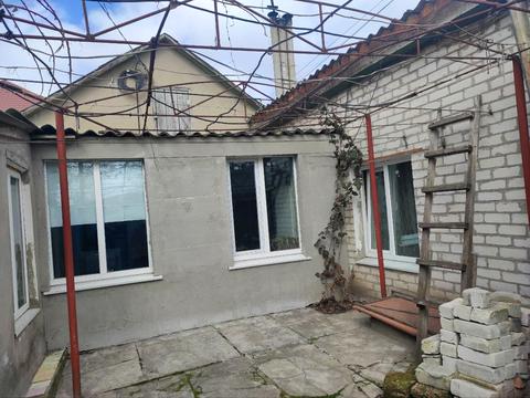 будинок за адресою Дмитріївська вул. (Дмитрія Донського), 52