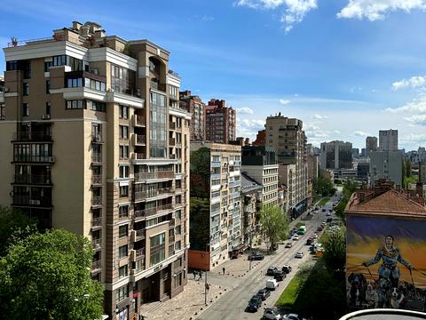 квартира за адресою Золотоустівська вул., 27