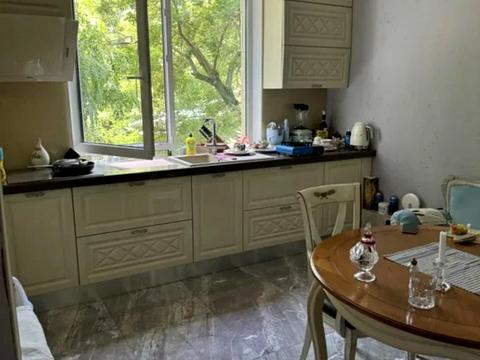 квартира по адресу Аркадиевский пер., 9/1