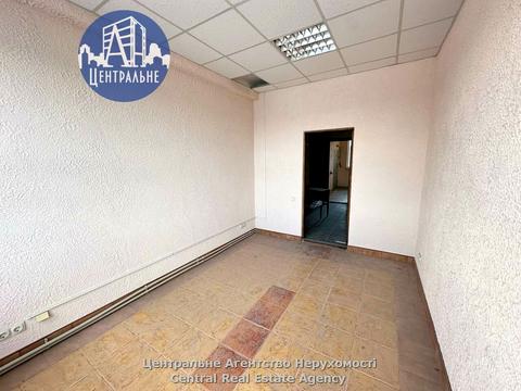 комерційна за адресою Ярослава Мудрого вул. (Моріса Тореза), 64б