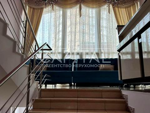 коммерческая по адресу Владимира Ивасюка просп. (Героїв Сталінграду), 12