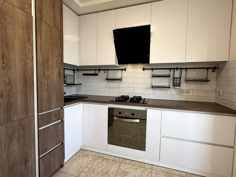 квартира за адресою Миру вул., 30