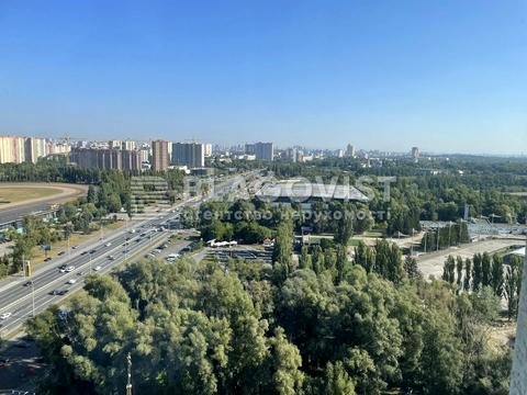 квартира по адресу Академика Глушкова просп., 9-Г
