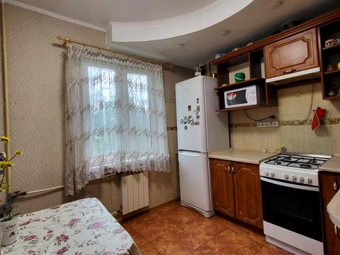 квартира за адресою Червоної Калини просп. (Володимира Маяковського), 8