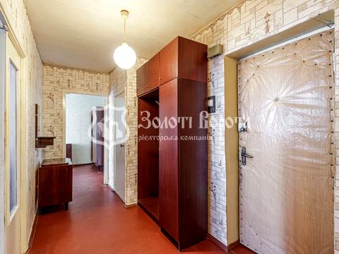 квартира по адресу Червоной Калины просп. (Владимира Маяковского), 72-Б