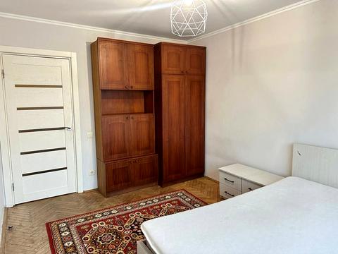кімната за адресою Наукова вул., 52