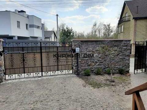 дом по адресу Любимівська ул.