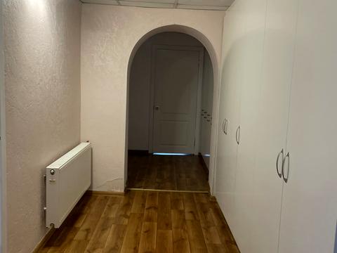 будинок за адресою Парашютна, 3