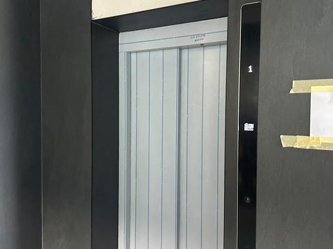 коммерческая по адресу Островная ул., 111