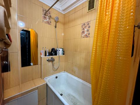 квартира за адресою Академіка Вернадського бульв., 16