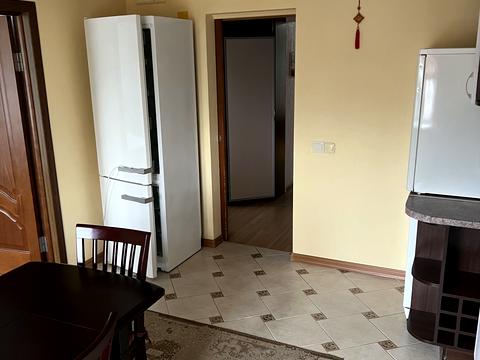 квартира за адресою Дарницький бульв., 12