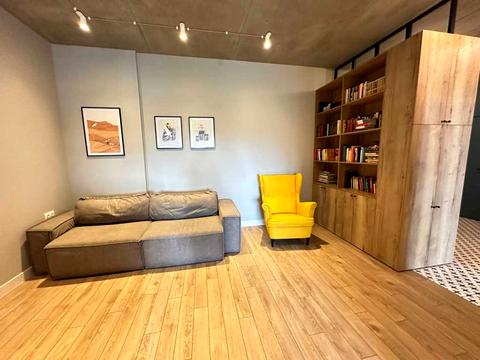 квартира по адресу Филиппа Орлика ул. (Паризької Комуни), 26