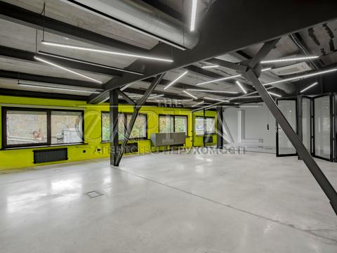 комерційна за адресою Велика Васильківська вул. (Червоноармійська), 55-А