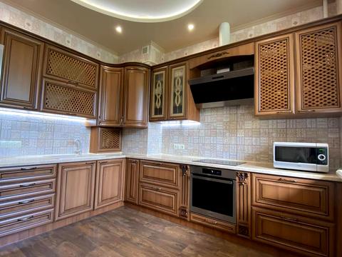 квартира за адресою Академіка Лебедєва вул., 1