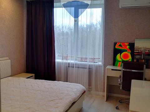 квартира за адресою Миколи Амосова вул., 4