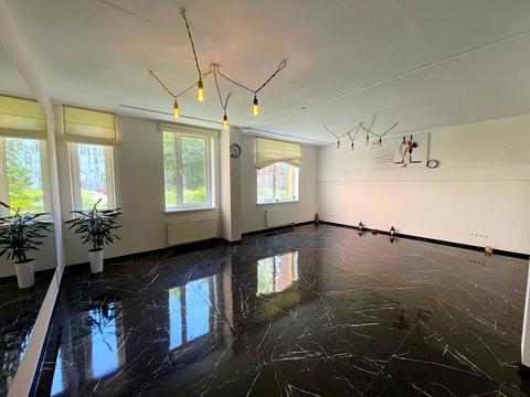 квартира за адресою Регенераторна вул., 4