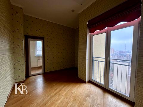 квартира за адресою Левка Лук'яненка вул. (Василя Жуковського), 21