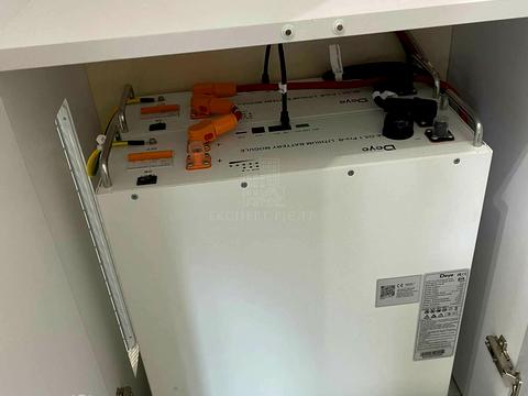 квартира за адресою Чернігів, В'ячеслава Чорновола вул. (Войкова), 15а