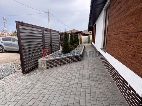 будинок за адресою Бетховена вул. (Лебедєва-Кумача)