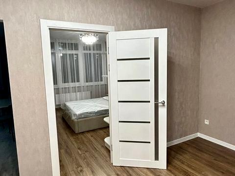 квартира за адресою Перлинна вул., 8