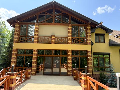 дом по адресу Осіння