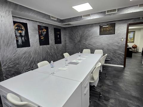 комерційна за адресою Дарвіна вул., 8