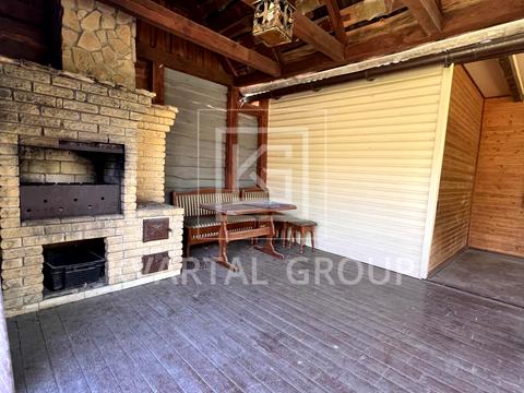 будинок за адресою верхня, 10