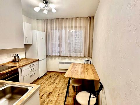 квартира за адресою Олексія Вадатурського вул. (Маршала Малиновського), 18