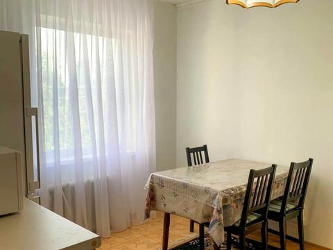 квартира за адресою Вишнева, 27
