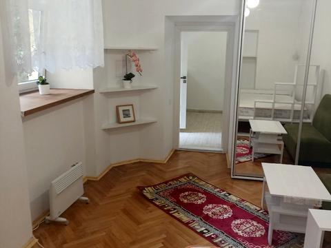квартира за адресою Марії Заньковецької вул., 4