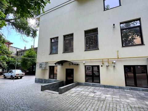 комерційна за адресою Італійська вул. (Пушкінська), 23