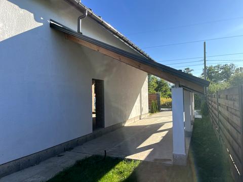 будинок за адресою Молодіжна вул.