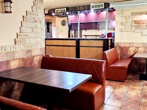 комерційна за адресою Гетьмана Кирила Розумовського вул. (Миколи Краснова), 17