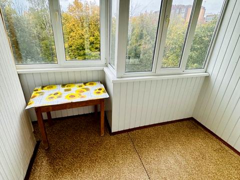 квартира за адресою Довженка вул., 3