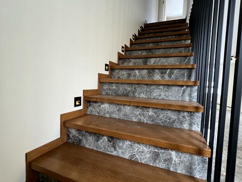 будинок за адресою Амосова вул.