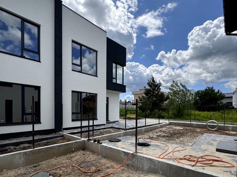 будинок за адресою Лісова