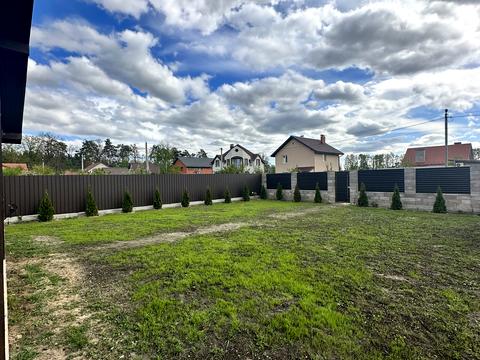 будинок за адресою Райдужна