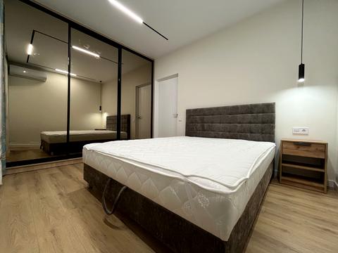 квартира за адресою Олександра Олеся вул., 7