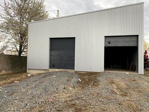 комерційна за адресою Степана Бандери вул.