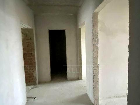 квартира за адресою Євгена Коновальця вул., 2