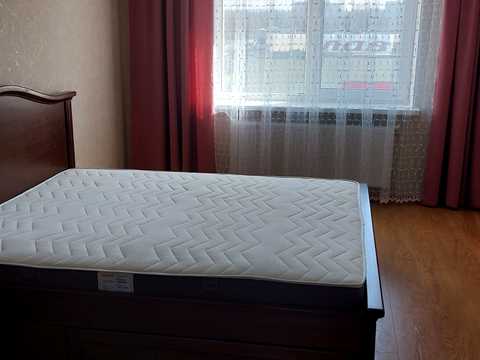 квартира по адресу Михаила Лушпы просп. (Космонавтів), 5 к28