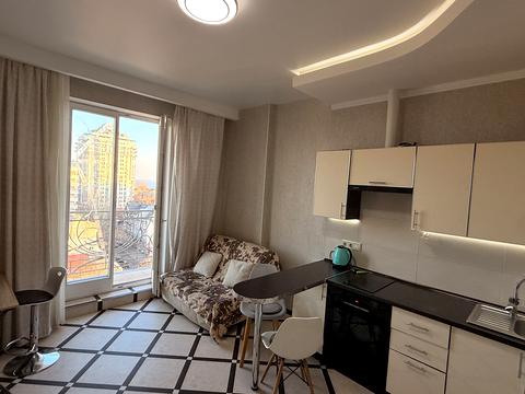 квартира за адресою Леонтовича вул. (Бєлінського), 16