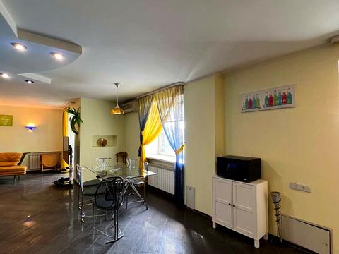 квартира за адресою Драгоманова вул., 17