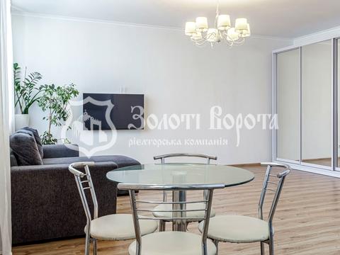 квартира по адресу Олены Пчилки ул., 8