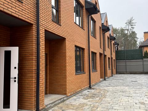 будинок за адресою 6-та Лінія вул.